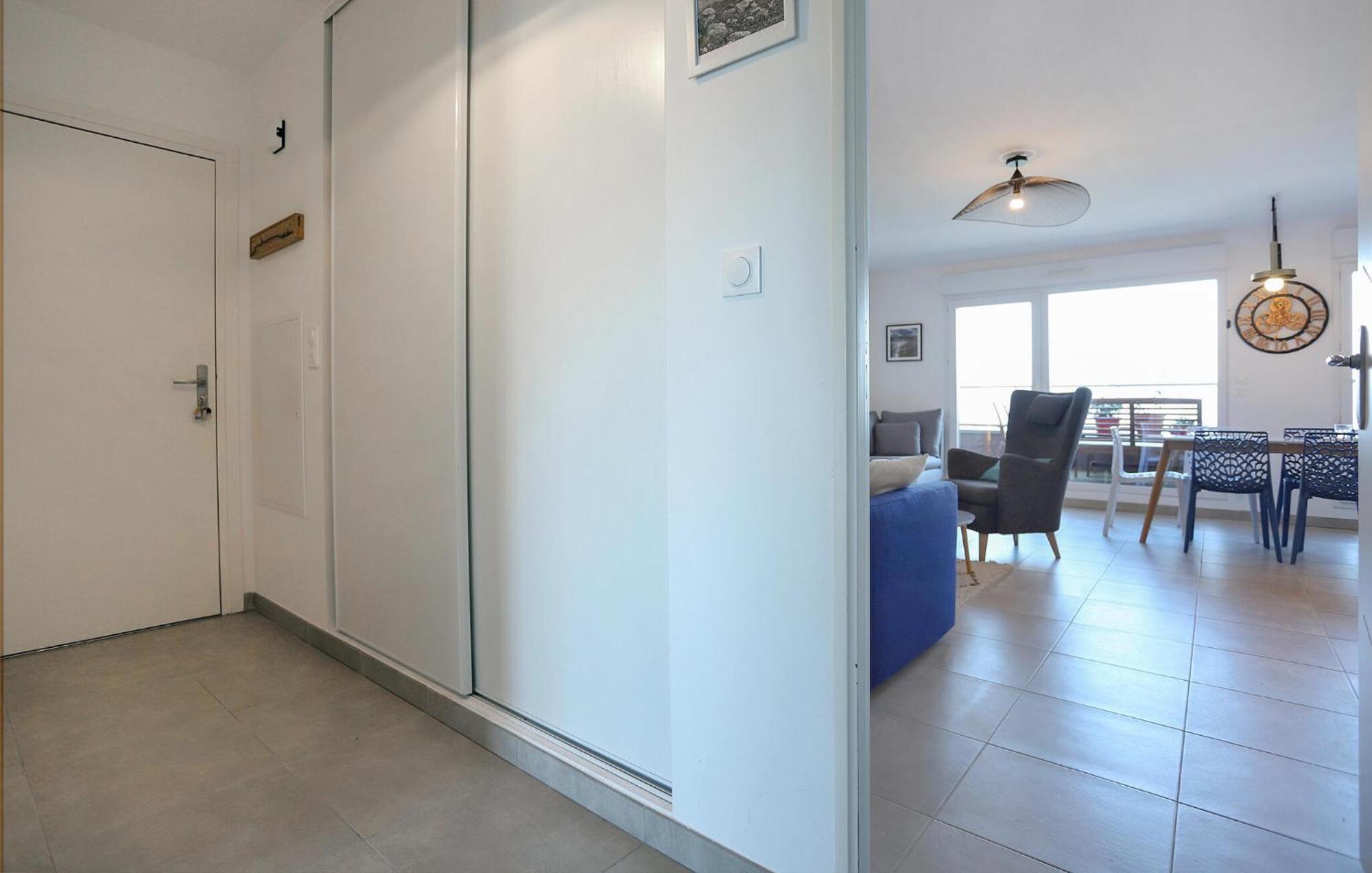 3 Bedroom Cozy In Appartement